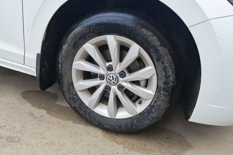 Volkswagen Bora 2020 car image #9