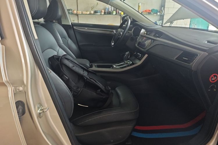 GEELY Emgrand GL 2019 #24 GEELY Emgrand GL 2019 car image #24