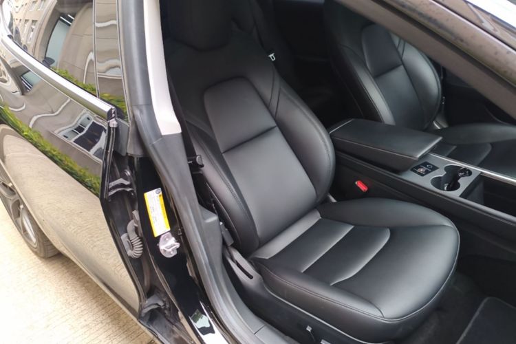 Tesla Model 3 2022 car image #24