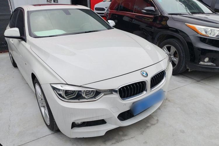 BMW 3 Series 2018 car image #4