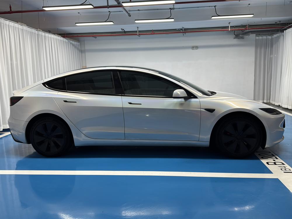Tesla Model 3 2023 #8 Tesla Model 3 2023 car image #8