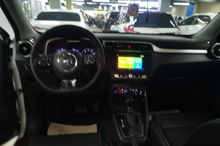MG ZS 2019 #10 MG ZS 2019 car image #10