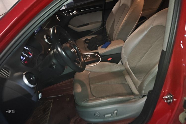 Audi A3 2019 car image #17
