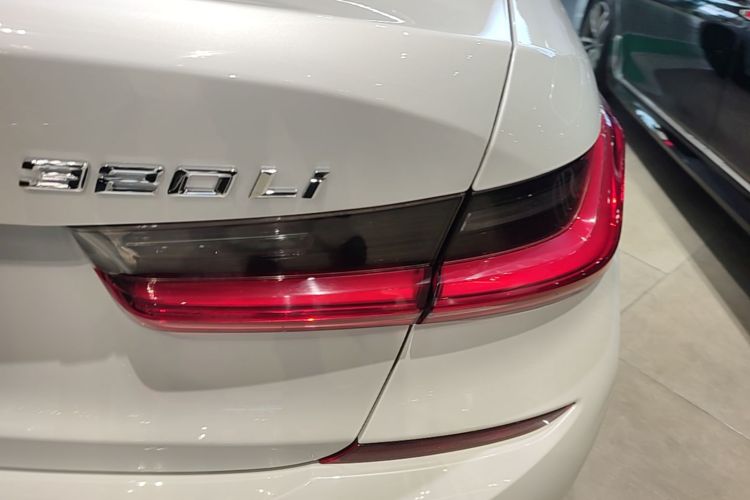 BMW 3 Series 2021 #8 BMW 3 Series 2021 immagine di auto #8