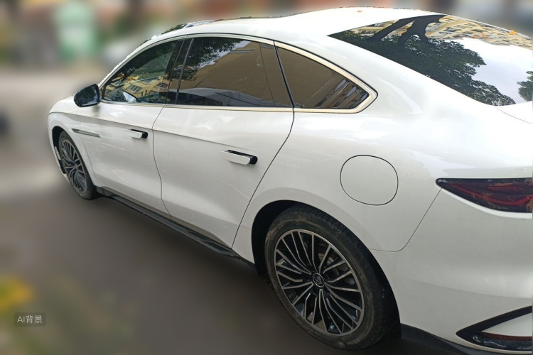 BYD Han 2023 car image #5