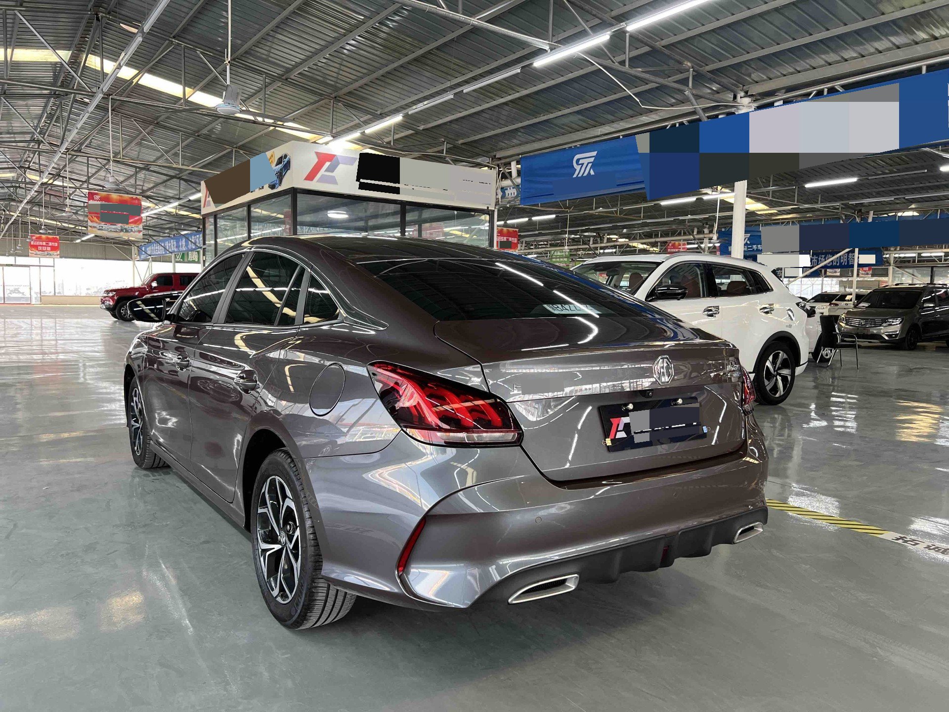 MG 5 2023 car image #5