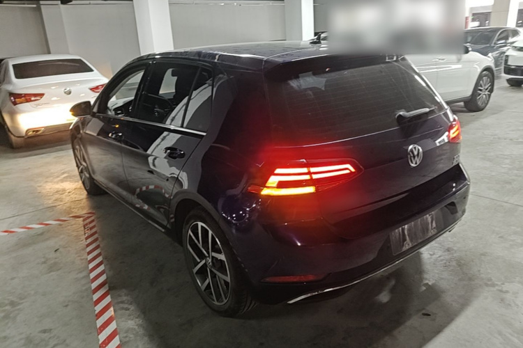 Volkswagen Golf 2020 #5 Volkswagen Golf 2020 car image #5