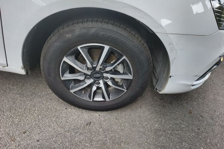 GEELY Emgrand 2019 #6 GEELY Emgrand 2019 car image #6