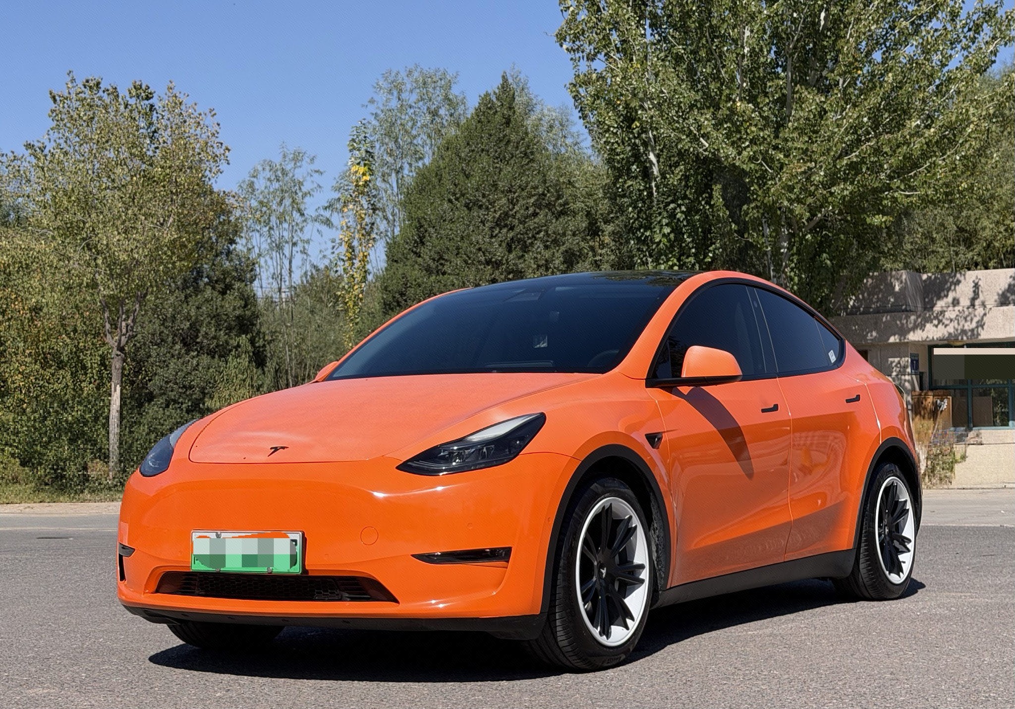 Tesla Model Y 2022 Tesla Model Y 2022 car image