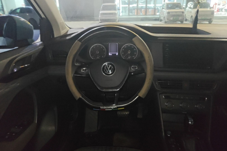 Volkswagen Tharu 2021 #11 Volkswagen Tharu 2021 car image #11
