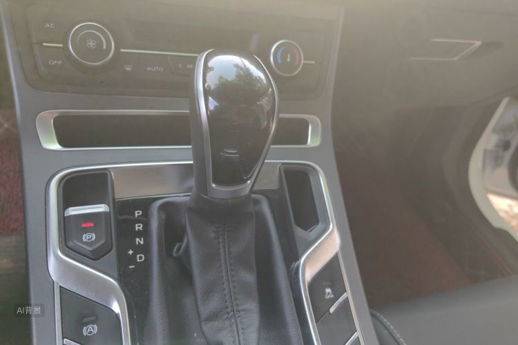 GEELY Emgrand 2019 #16 GEELY Emgrand 2019 image de voiture #16