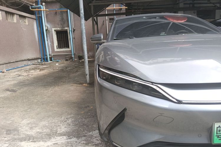 BYD Han 2021 car image #8