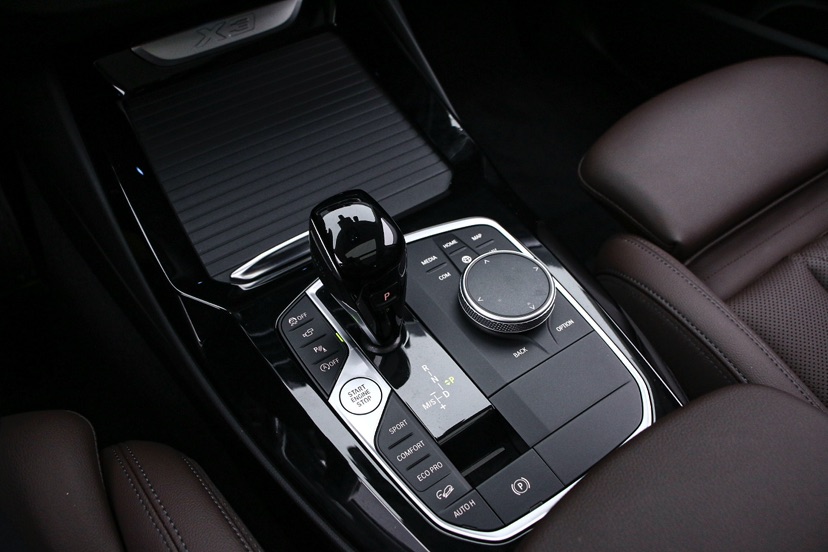 BMW X3 2024 #7 BMW X3 2024 car image #7
