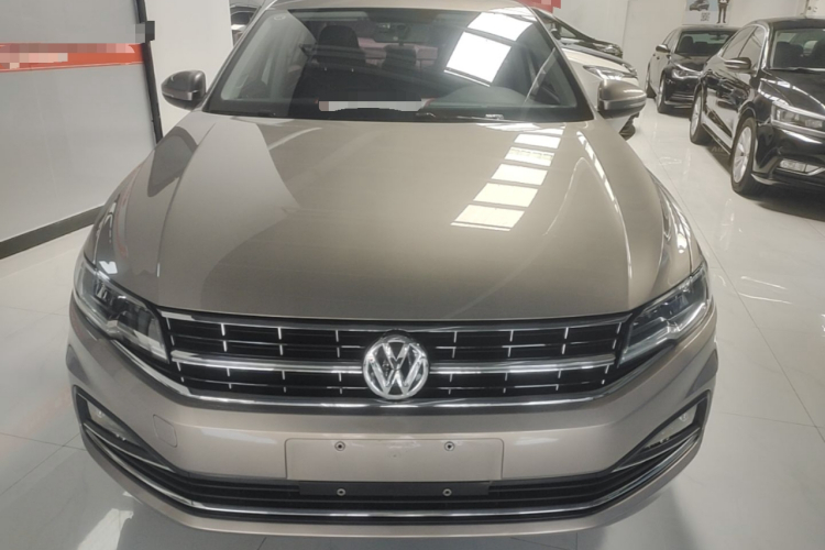 Volkswagen Bora 2019 car image #3