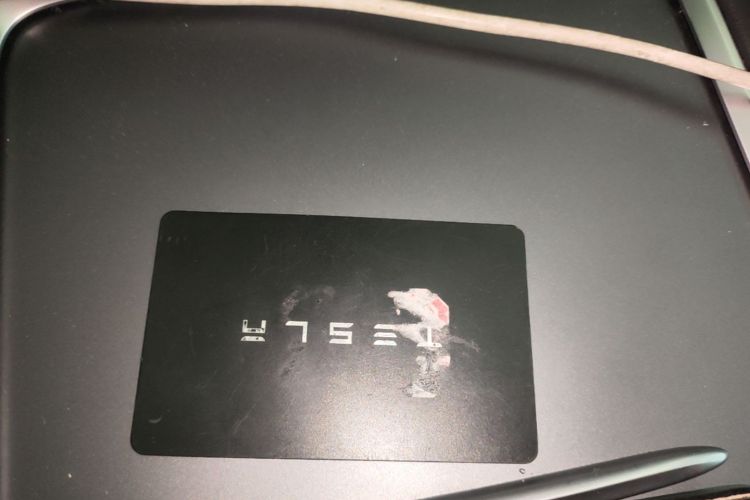 Tesla Model Y 2023 car image #9