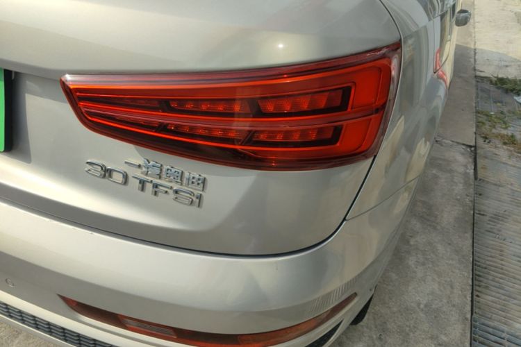 Audi Q3 2019 #8 Audi Q3 2019 car image #8