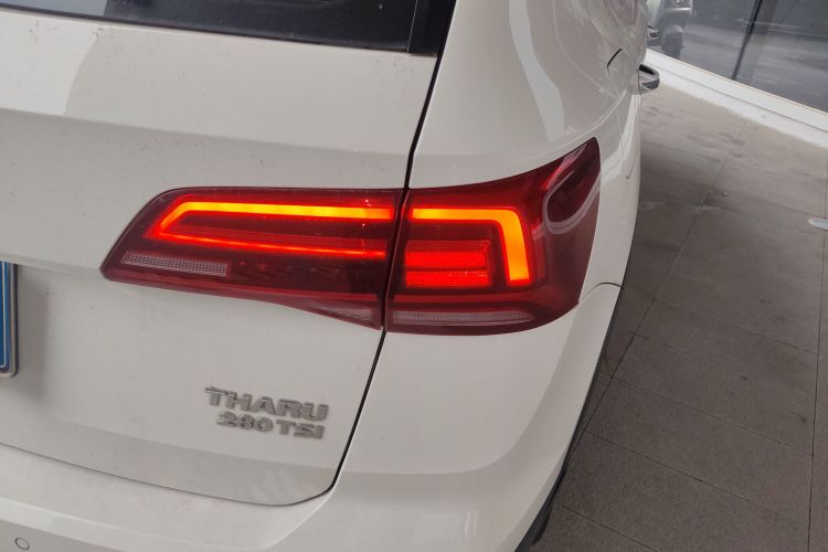 Volkswagen Tharu 2019 immagine di auto #8