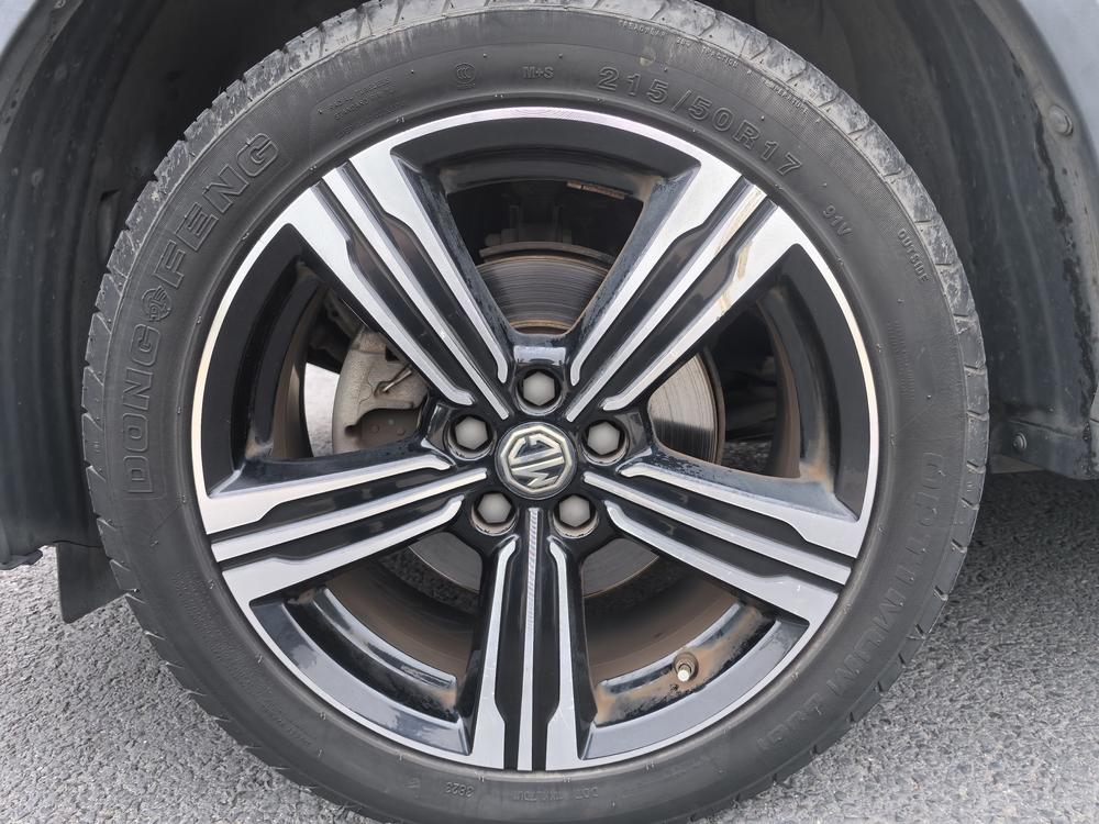 MG ZS 2018 car image #11