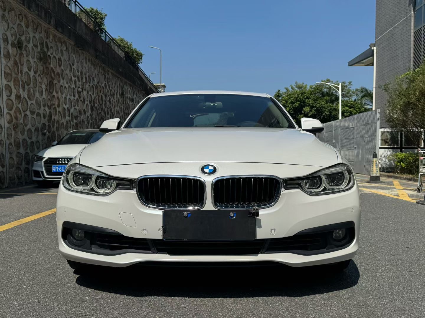 BMW 3 Series 2016 immagine di auto #4