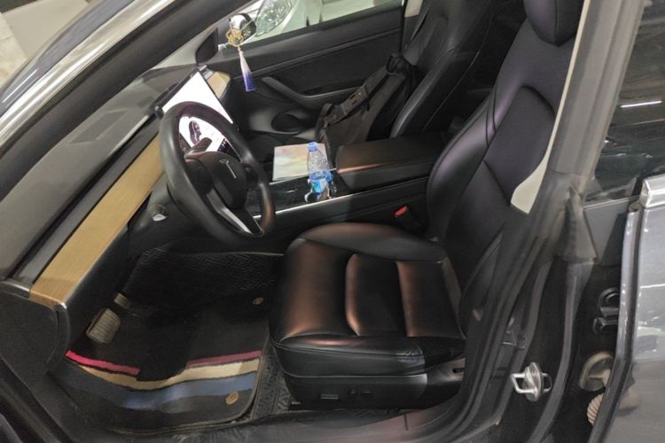 Tesla Model 3 2020 car image #15