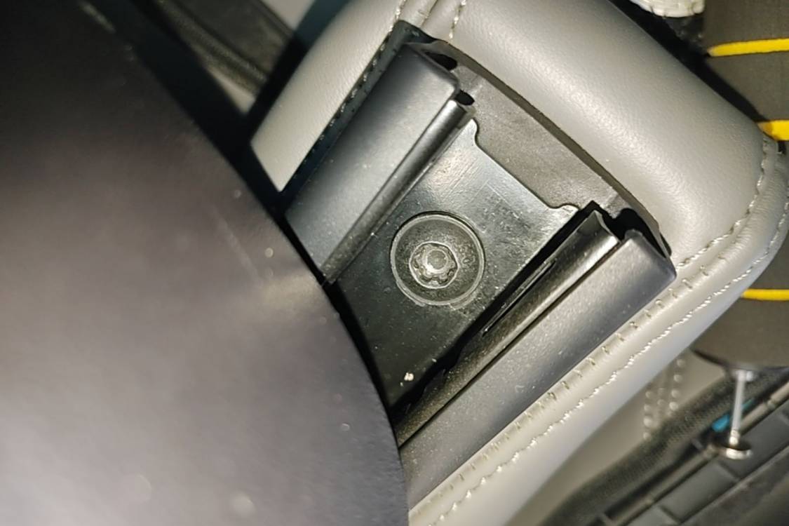 Tesla Model Y 2024 #22 Tesla Model Y 2024 car image #22