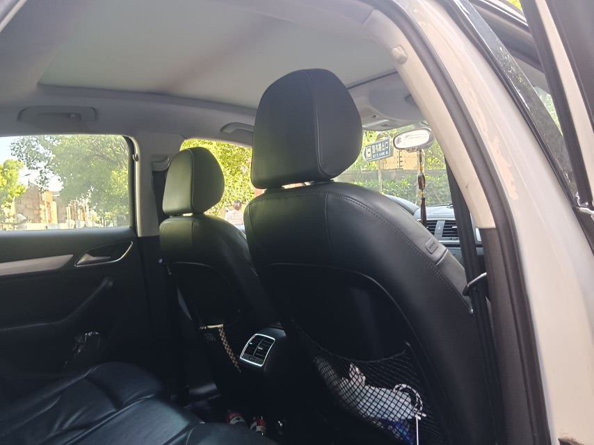 Audi Q3 2014 #4 Audi Q3 2014 car image #4