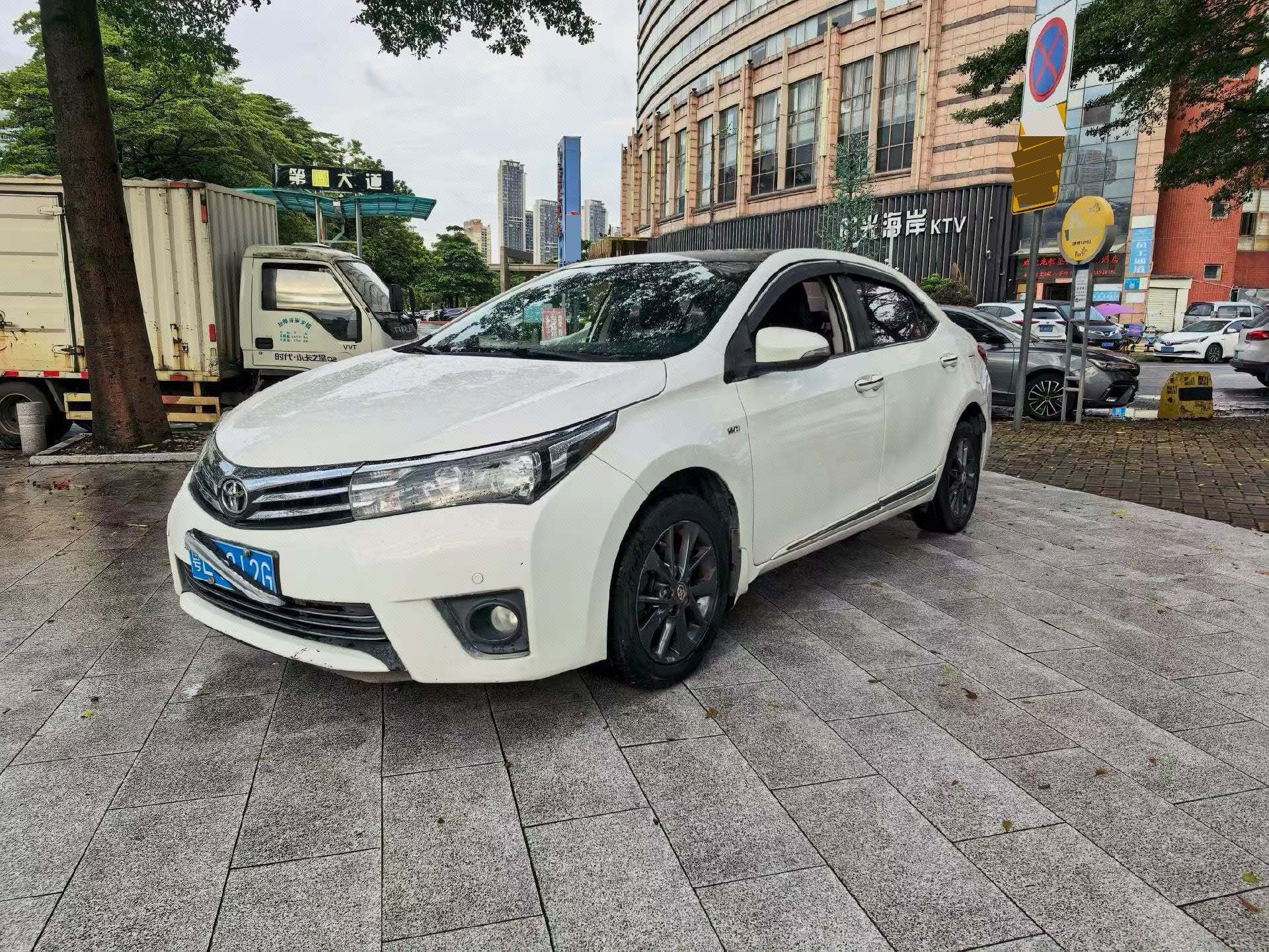 Toyota Corolla 2016 Toyota Corolla 2016 car image