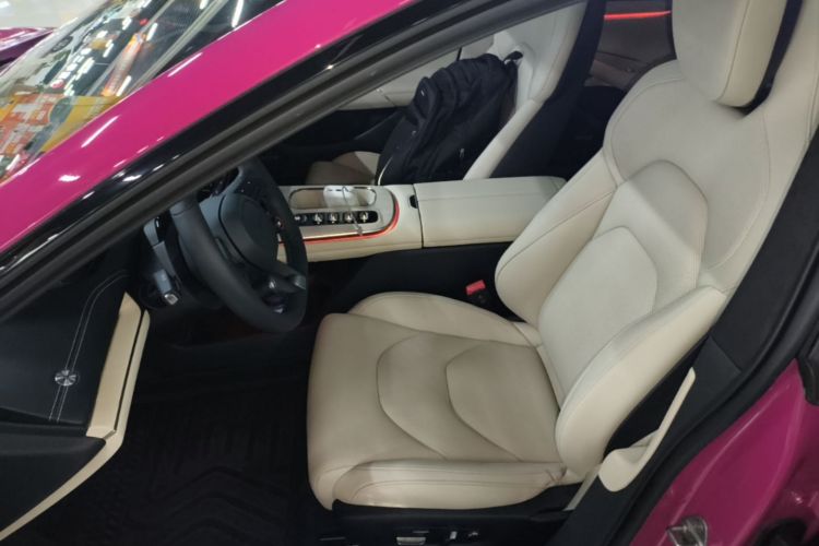MI SU7 2025 car image #15