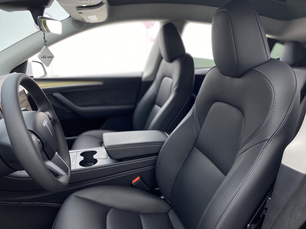 Tesla Model Y 2023 #28 Tesla Model Y 2023 car image #28