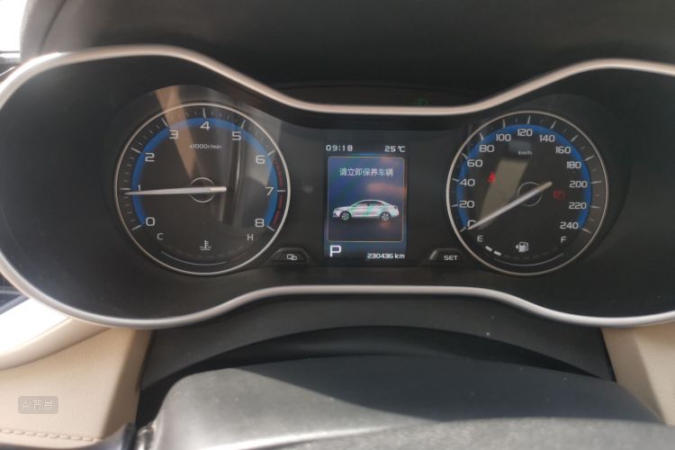 GEELY Emgrand 2018 #13 GEELY Emgrand 2018 car image #13
