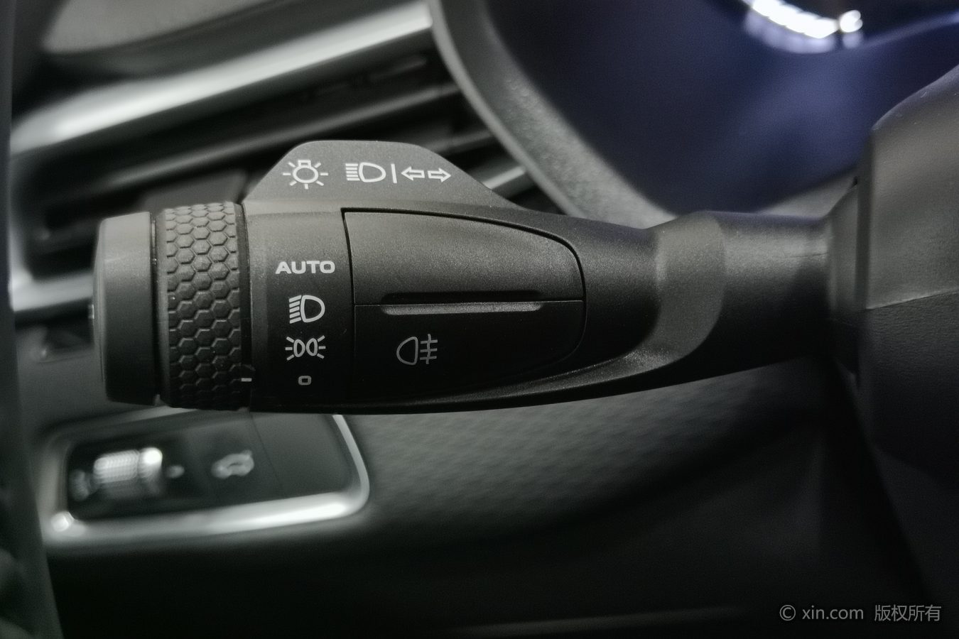 GEELY Emgrand 2024 car image #22