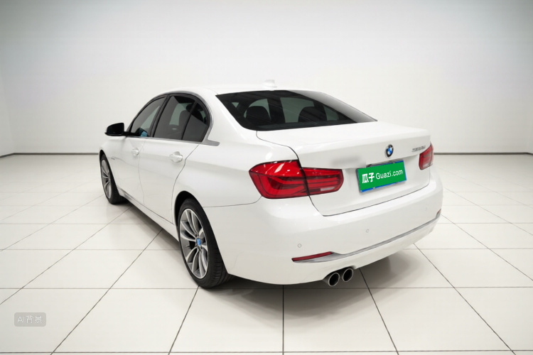 BMW 3 Series 2019 #5 BMW 3 Series 2019 car image #5