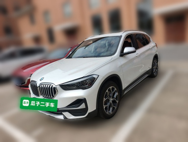 BMW X1 2023 BMW X1 2023 car image