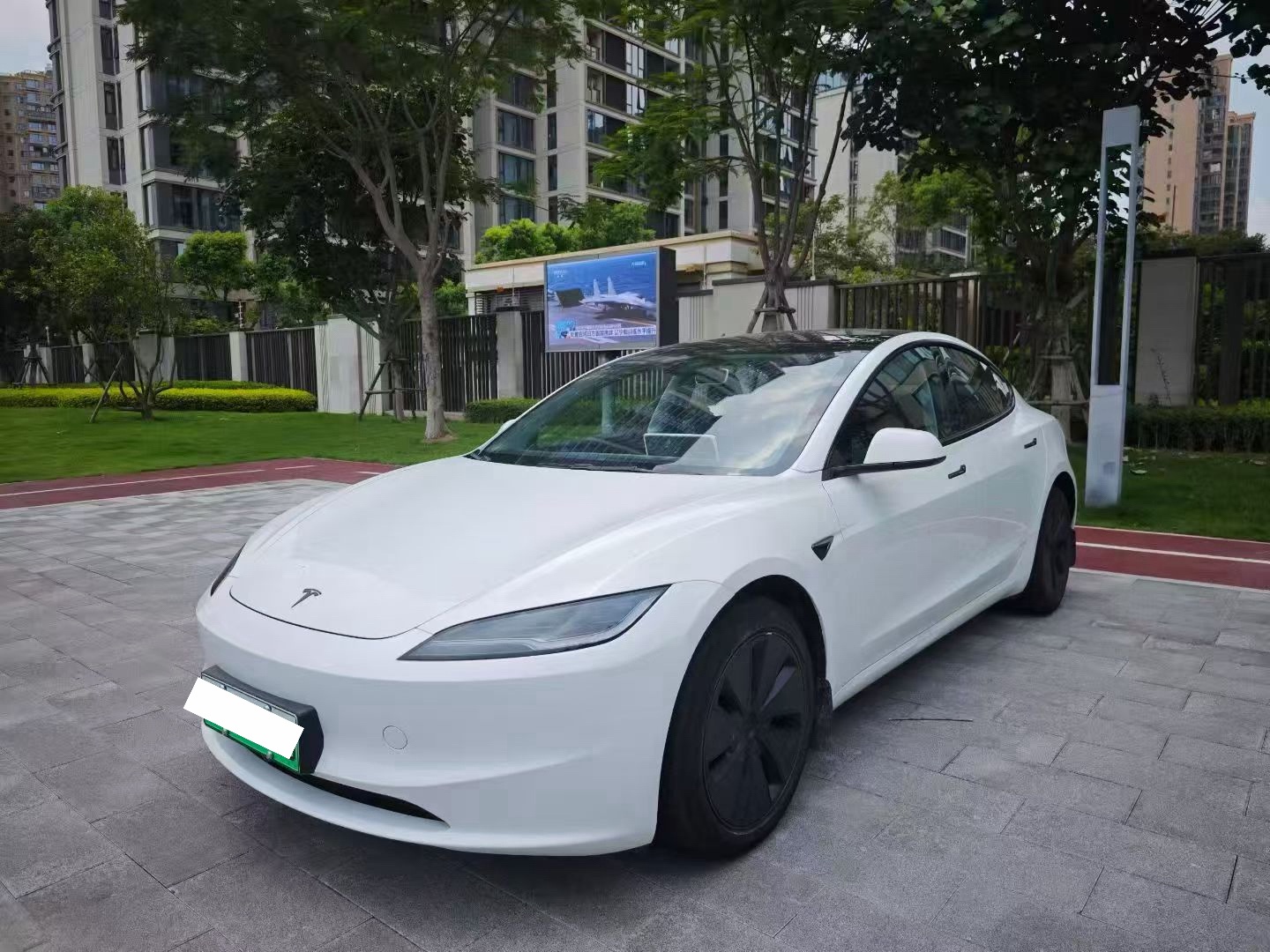 Tesla Model 3 2025 Tesla Model 3 2025 car image