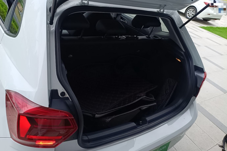 Volkswagen Polo 2019 #19 Volkswagen Polo 2019 car image #19