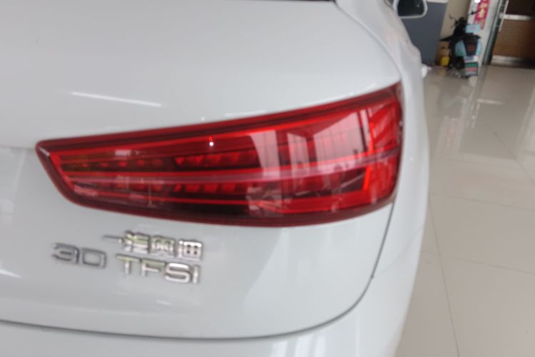 Audi Q3 2017 #8 Audi Q3 2017 صورة سيارة #8