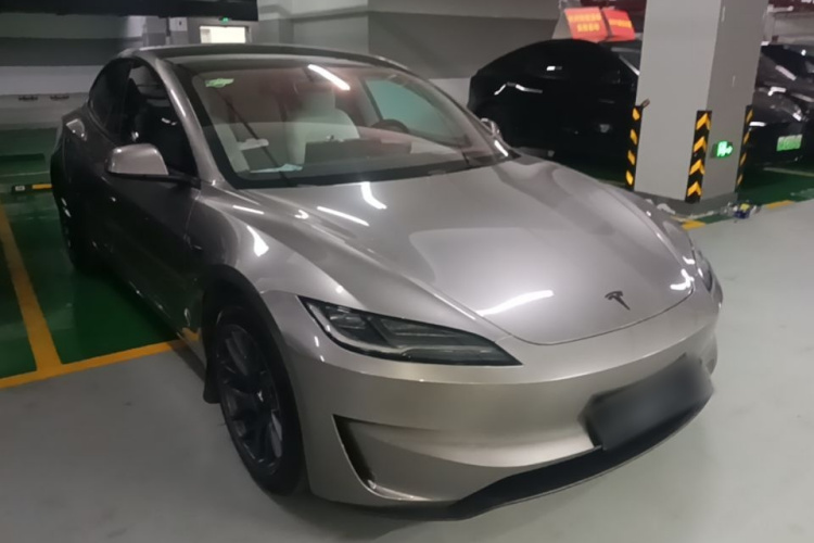 Tesla Model 3 2024 #4 Tesla Model 3 2024 car image #4
