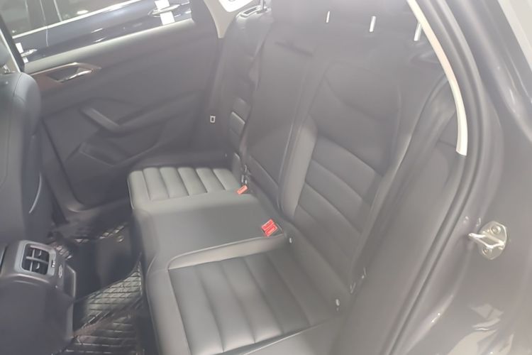 Volkswagen Tharu 2019 #17 Volkswagen Tharu 2019 car image #17