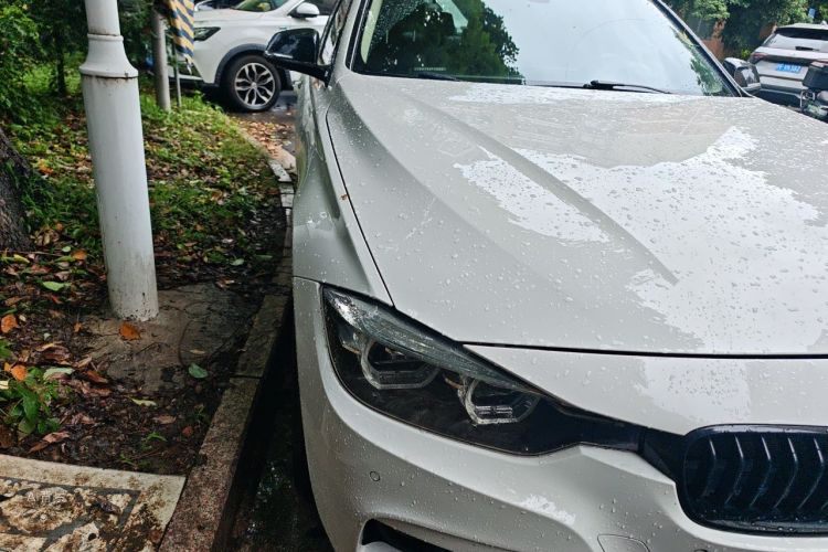 BMW 3 Series 2018 #8 BMW 3 Series 2018 car image #8