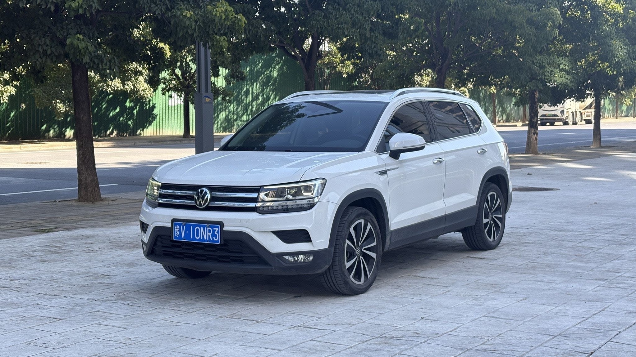 2021 immagine di auto 