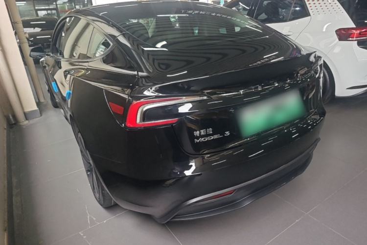 Tesla Model 3 2024 #7 Tesla Model 3 2024 car image #7