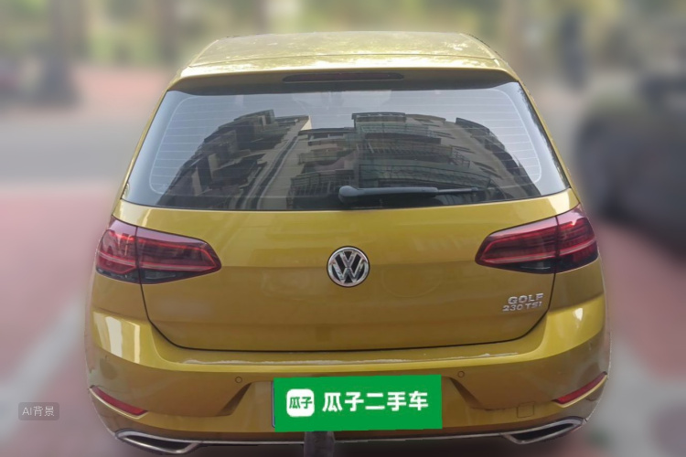 Volkswagen Golf 2018 car image #6