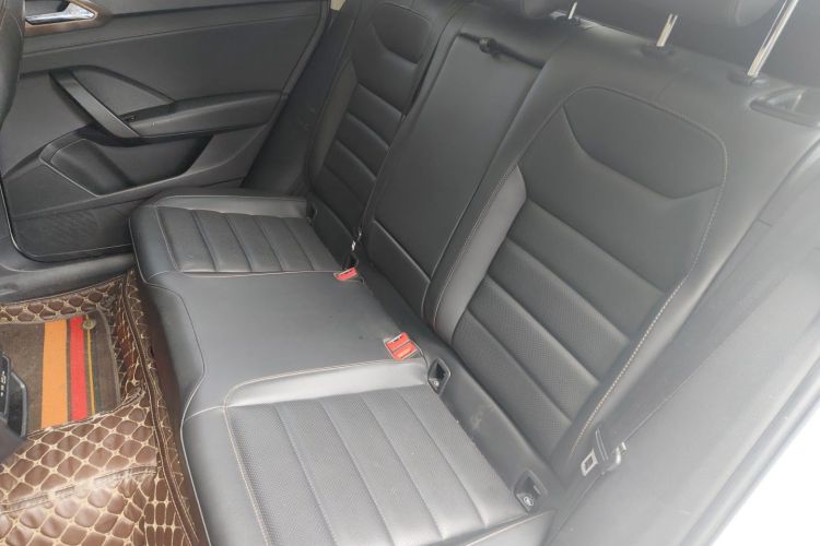 Volkswagen Tharu 2023 car image #10