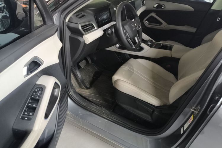 BYD YuanUP 2024 #16 BYD YuanUP 2024 car image #16