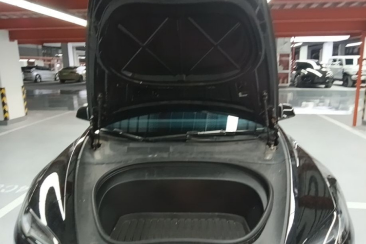 Tesla Model 3 2024 immagine di auto #20