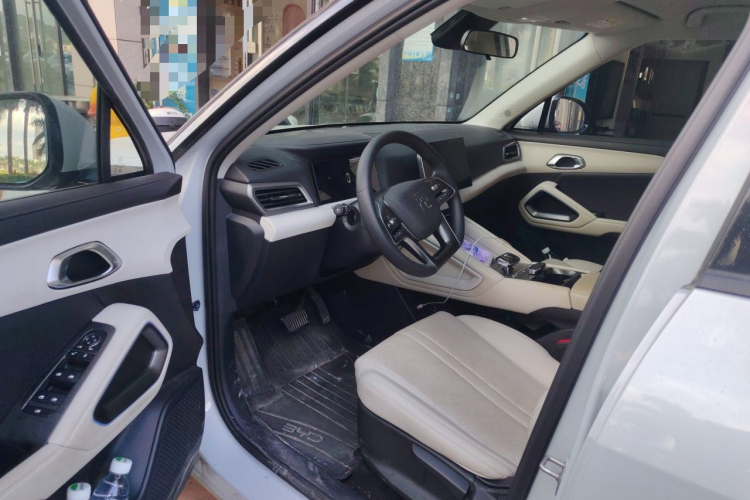 BYD YuanUP 2024 car image #13