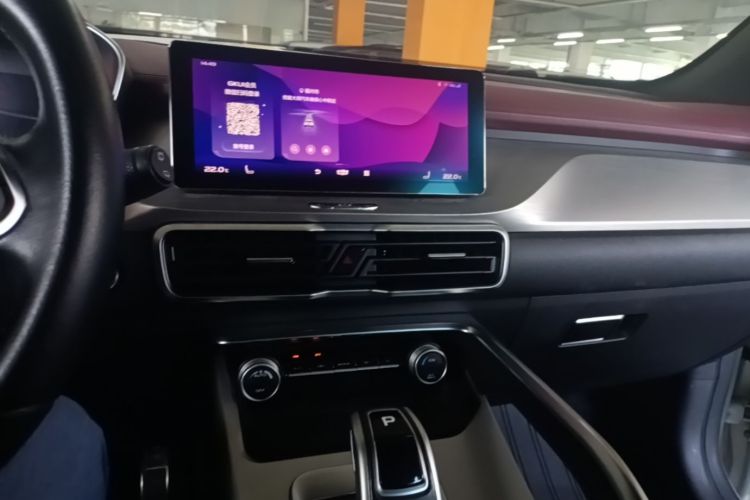 GEELY Coolray 2019 #14 GEELY Coolray 2019 изображение автомобиля #14