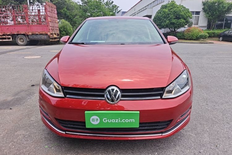 Volkswagen Golf 2014 car image #3