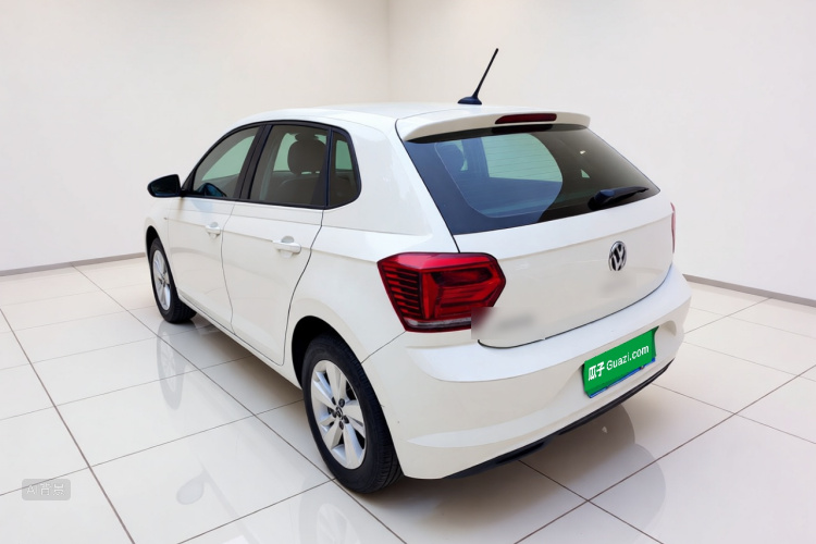 Volkswagen Polo 2021 car image #5