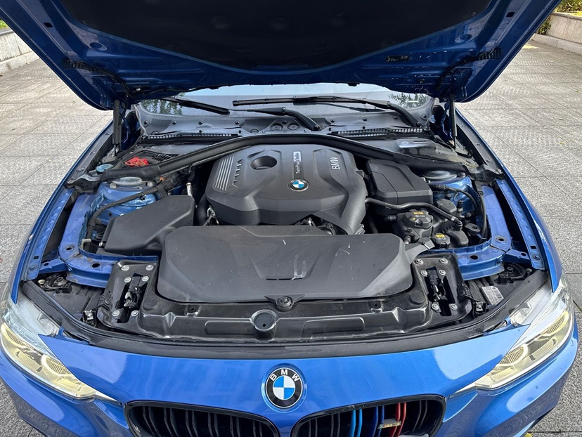 BMW 3 Series 2017 #9 BMW 3 Series 2017 car image #9
